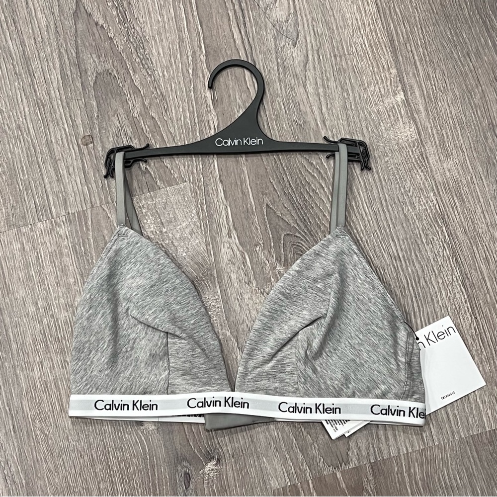 Calvin Klein Triangle Cup Bralette Grey